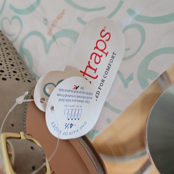 NWT Baretraps Rive Sling Back Flats Size 9M - Picture 14 of 17